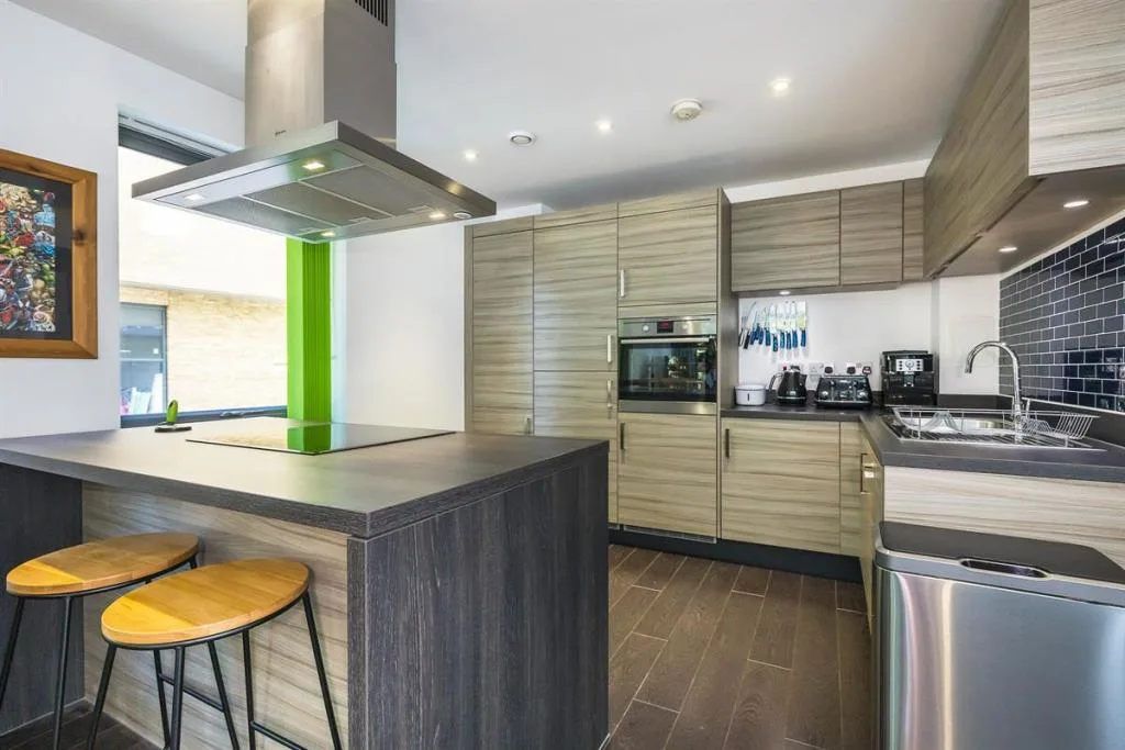 3 bedroom apartment for rent