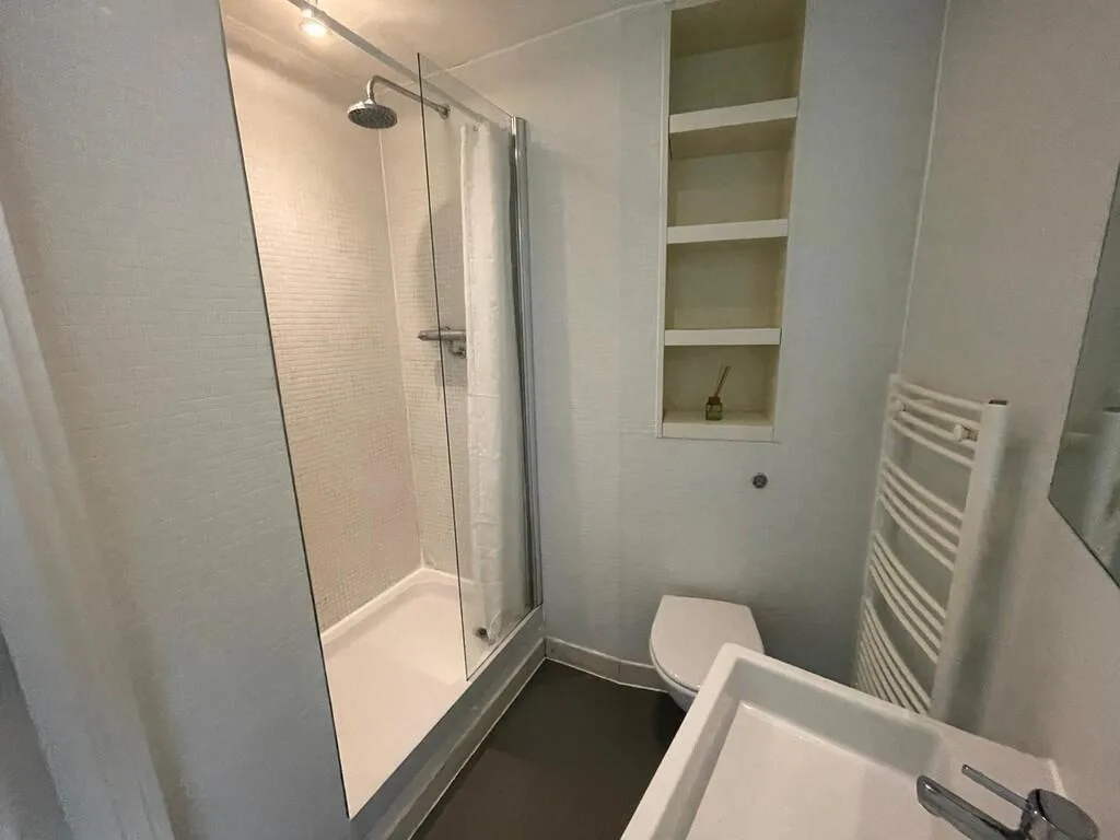 Studio flat for rent