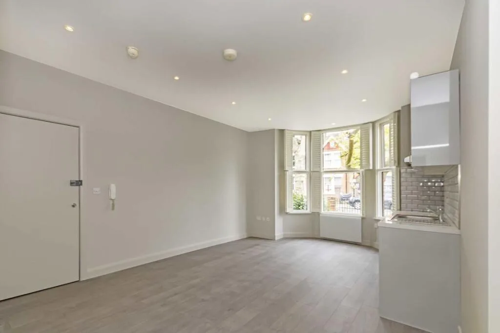 Studio flat for rent