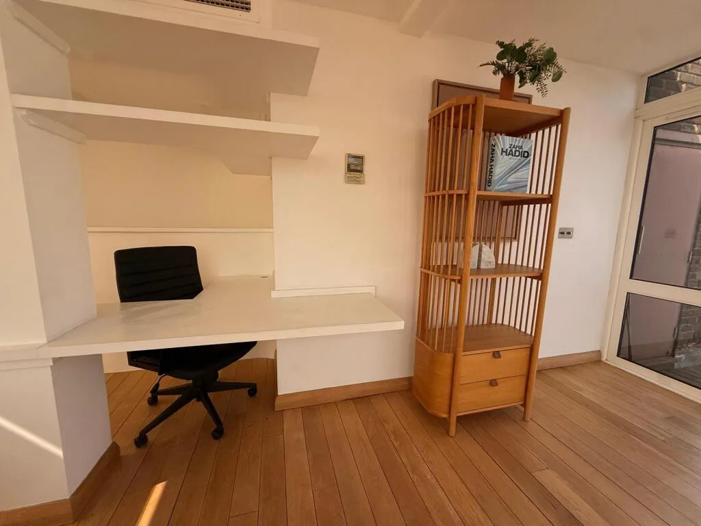2 bedroom penthouse for rent