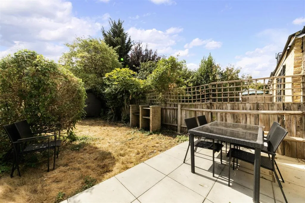 3 bedroom terraced house for rent