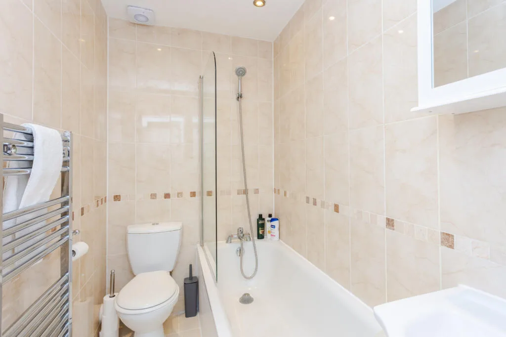 4 bedroom terraced house for rent