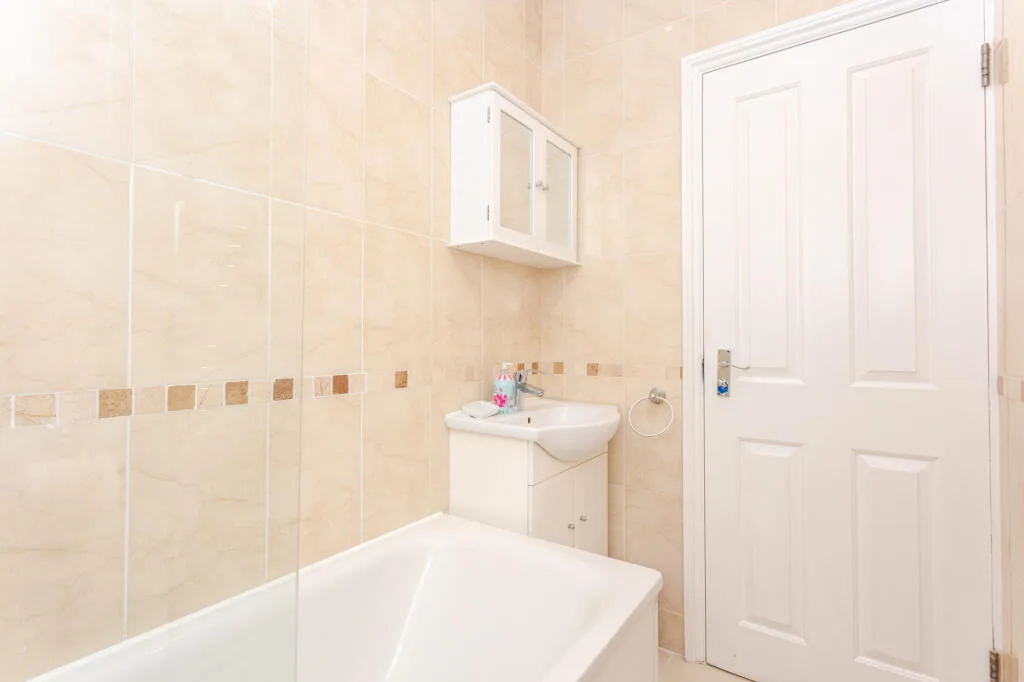 4 bedroom terraced house for rent