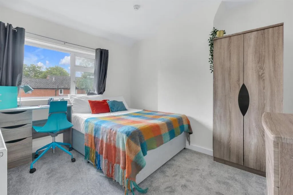 4 bedroom house for rent