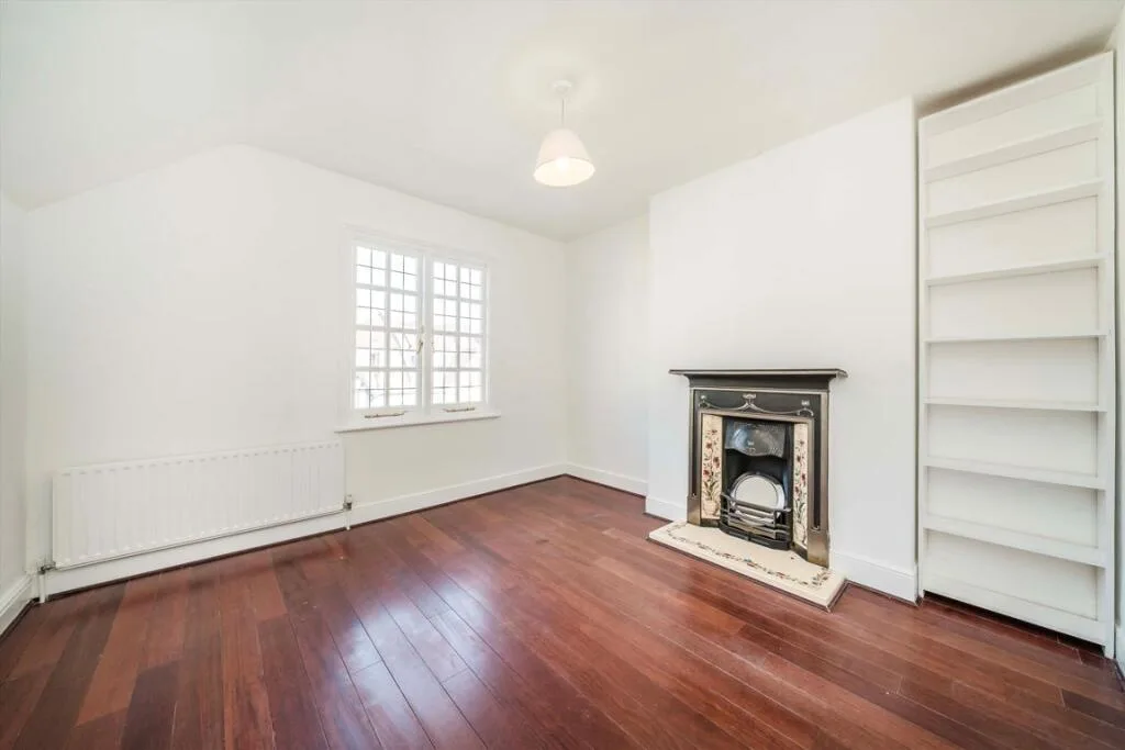 5 bedroom house for rent