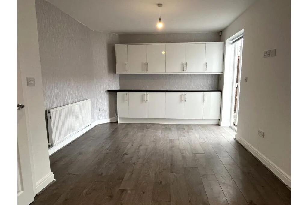 3 bedroom terraced house for rent