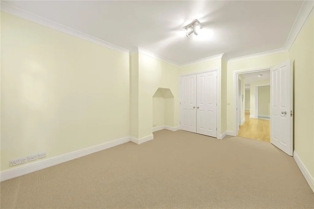 4 bedroom apartment for rent