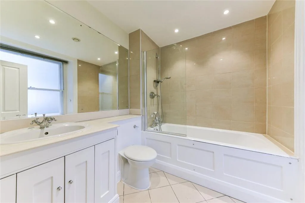 4 bedroom apartment for rent