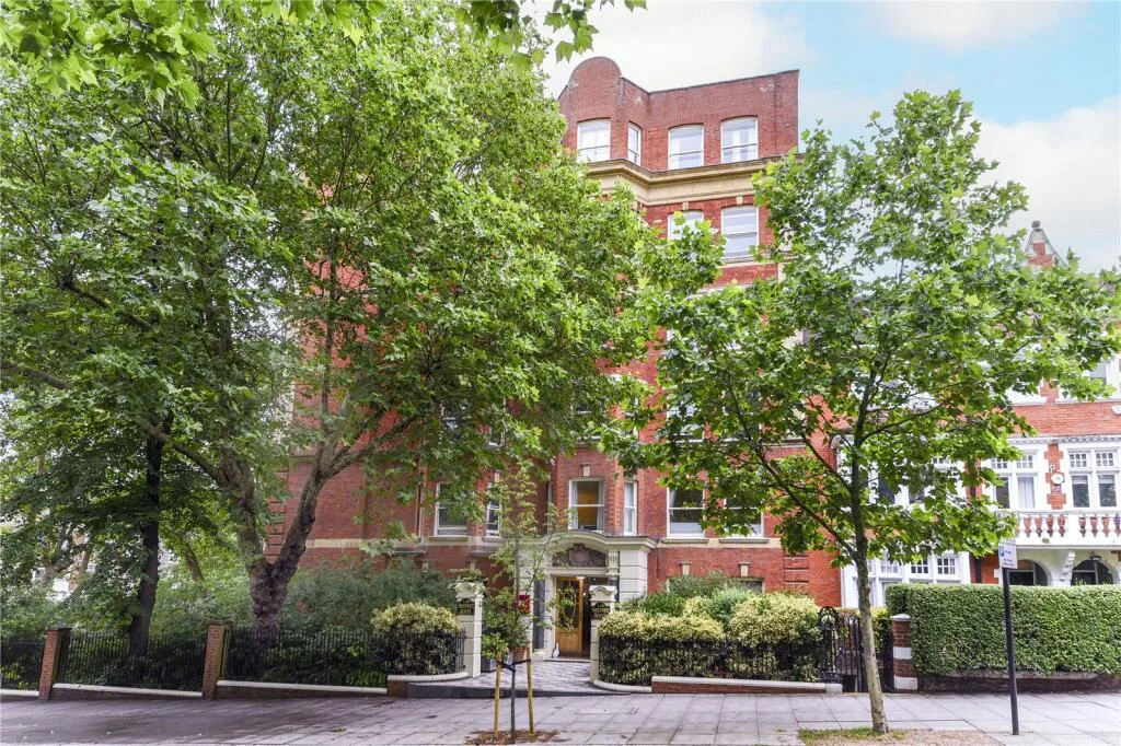 4 bedroom apartment for rent