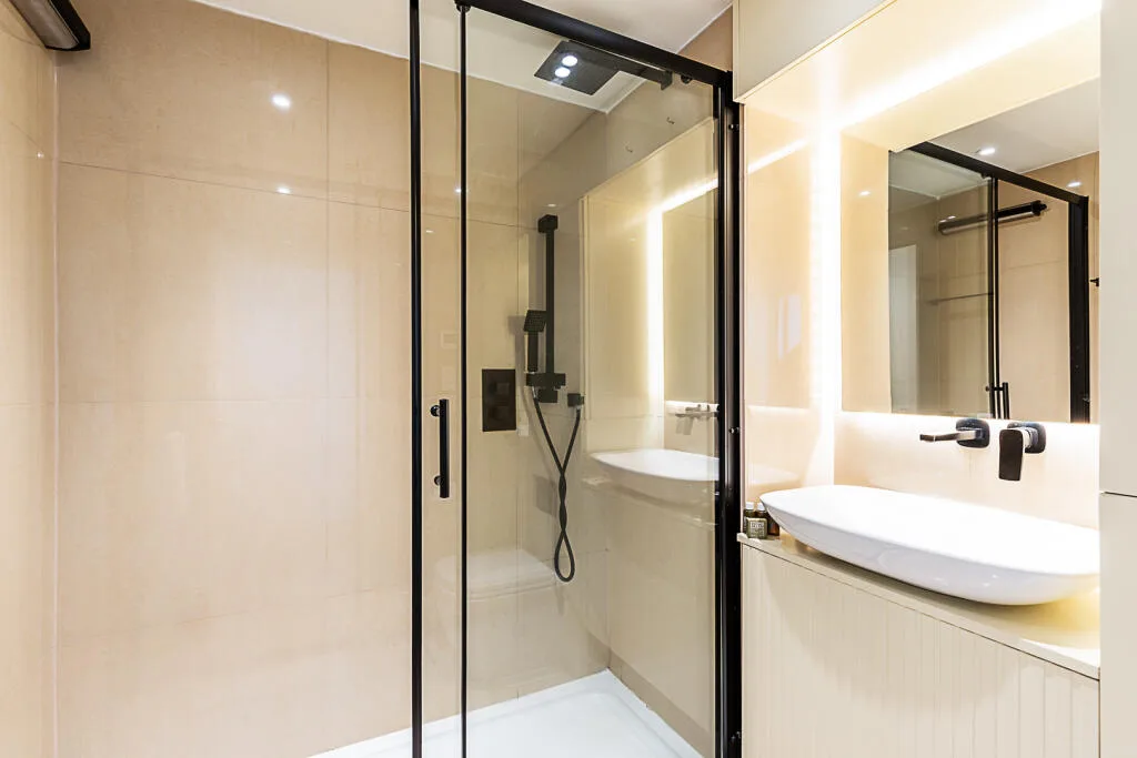 3 bedroom flat for rent