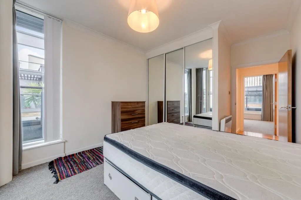 2 bedroom flat for rent