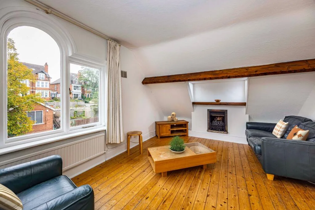 2 bedroom flat for rent