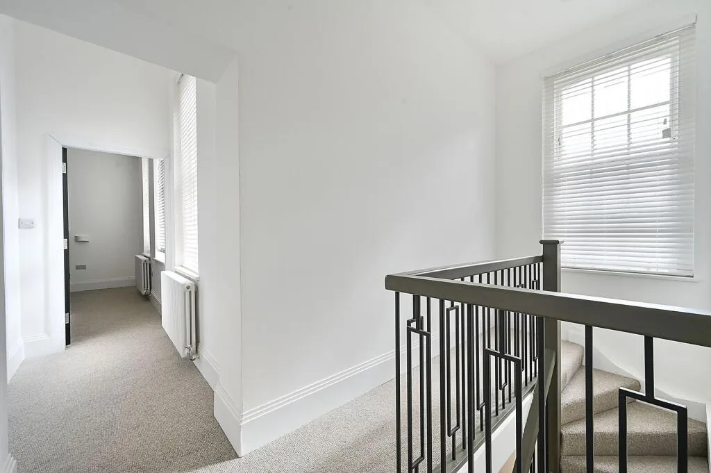 2 bedroom terraced house for rent