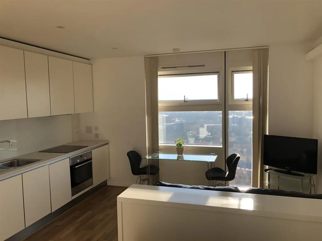 Studio flat for rent