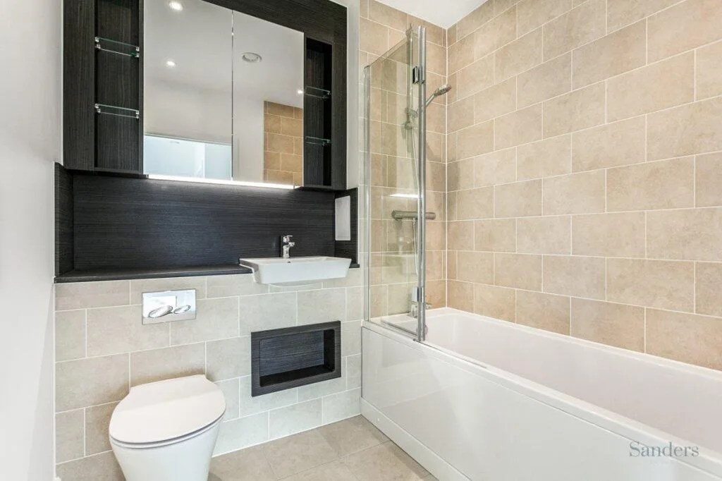 3 bedroom flat for rent