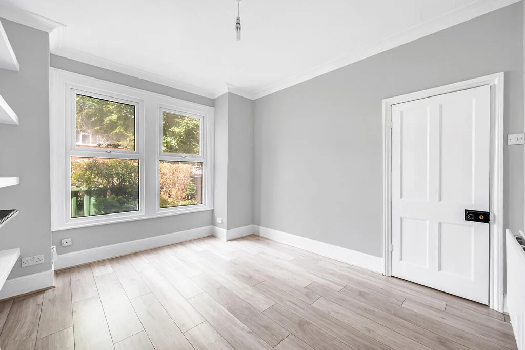 2 bedroom ground floor flat for rent