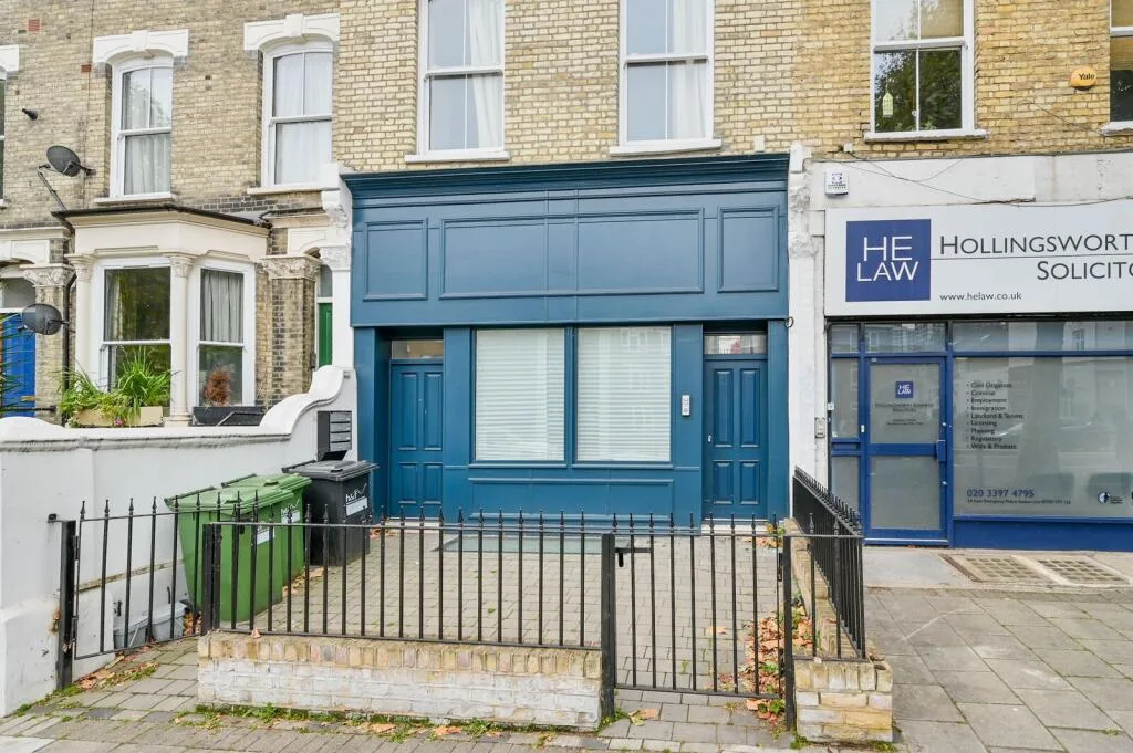 3 bedroom flat for rent
