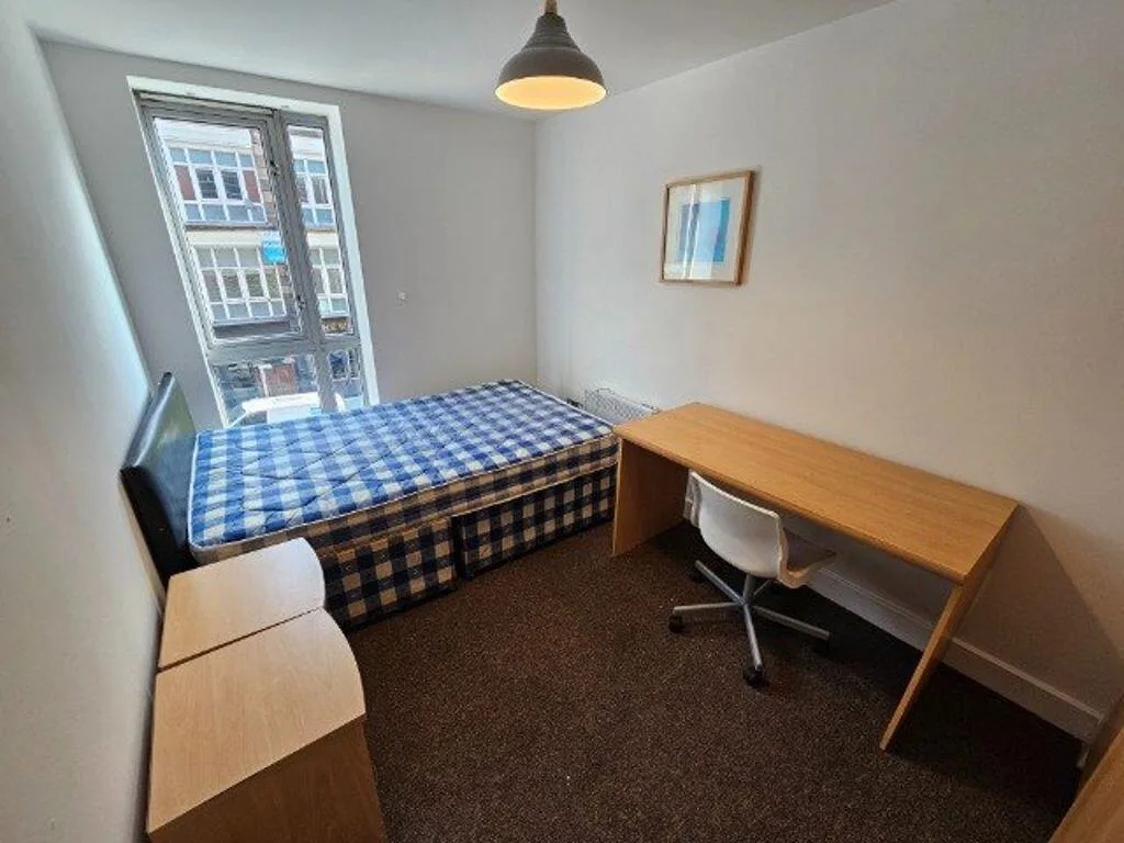 2 bedroom house for rent