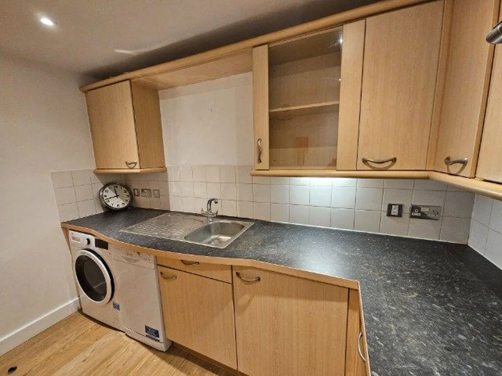 2 bedroom house for rent