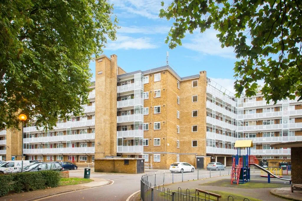 4 bedroom flat for rent