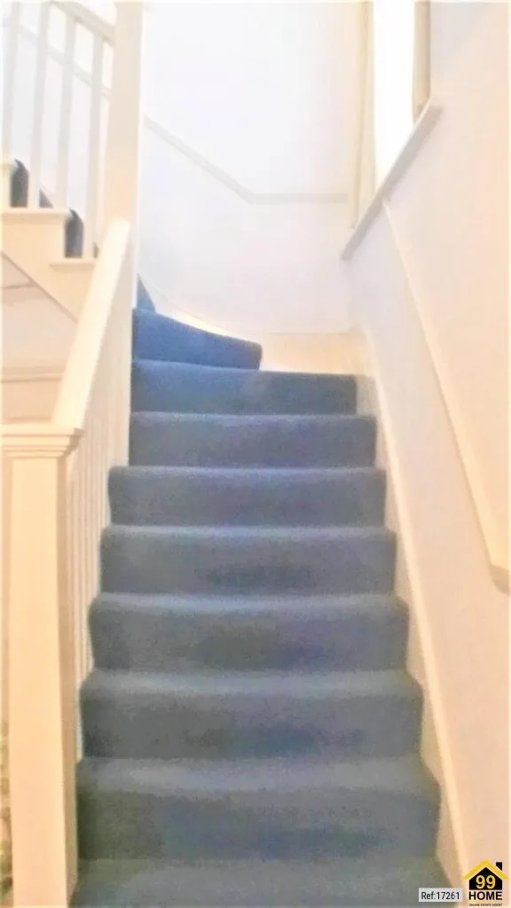 3 bedroom semi-detached house for rent