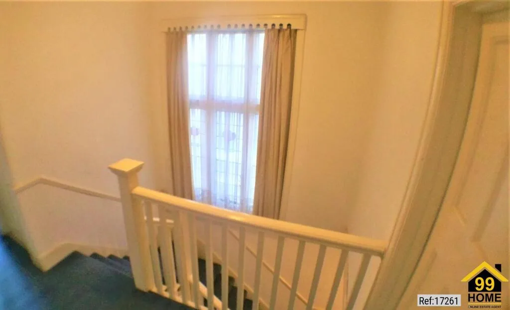 3 bedroom semi-detached house for rent