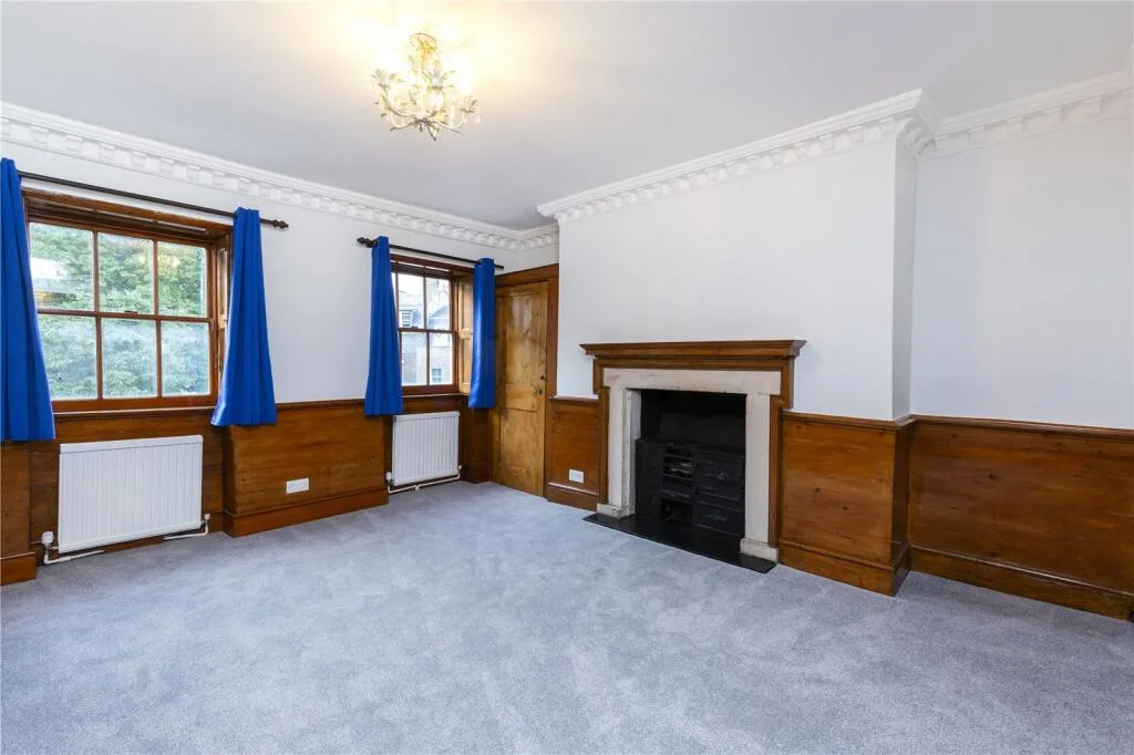4 bedroom apartment for rent
