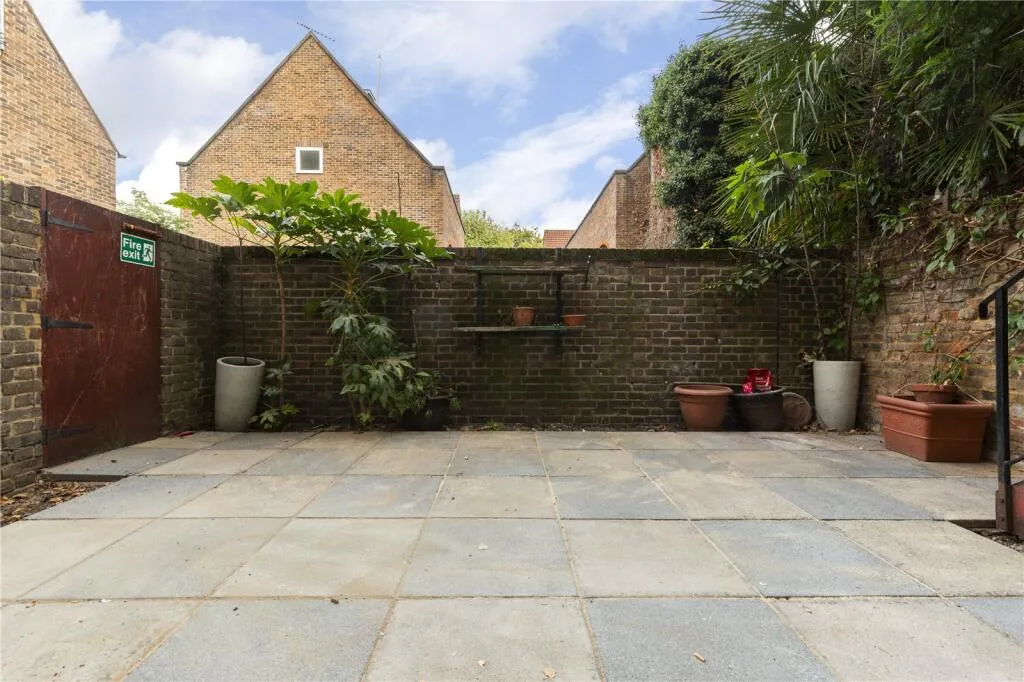 4 bedroom apartment for rent
