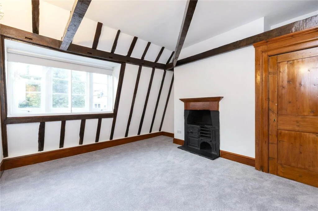 4 bedroom apartment for rent