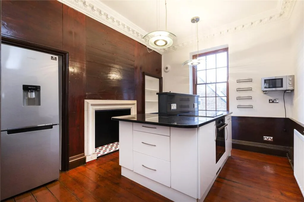 4 bedroom apartment for rent