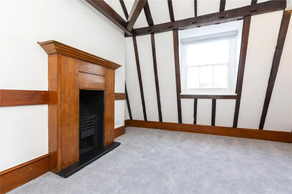 4 bedroom apartment for rent
