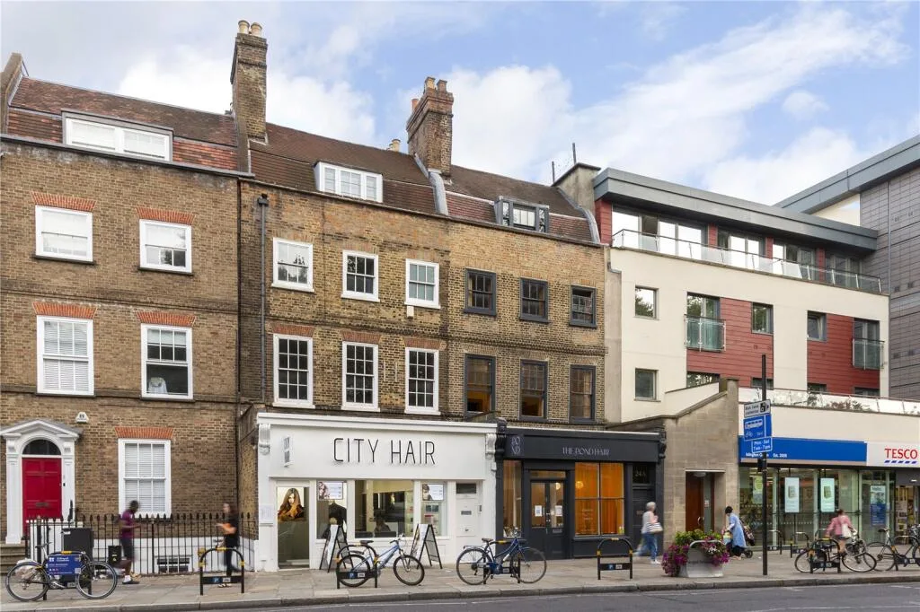 4 bedroom apartment for rent