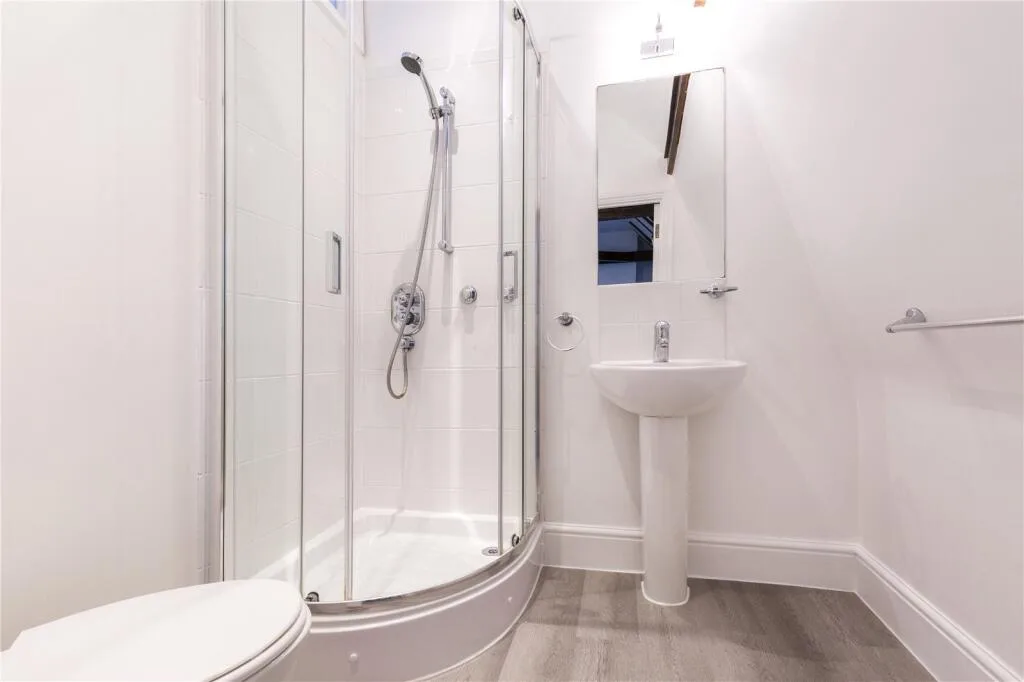 4 bedroom apartment for rent