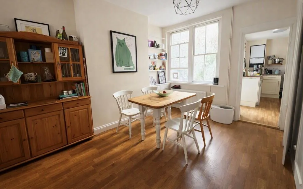 2 bedroom house for rent