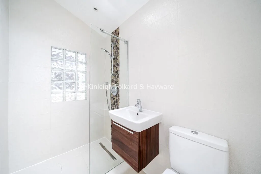 4 bedroom house for rent