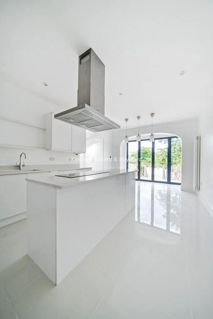 4 bedroom house for rent