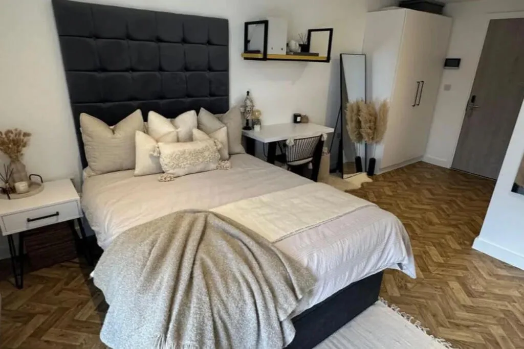 Studio flat for rent