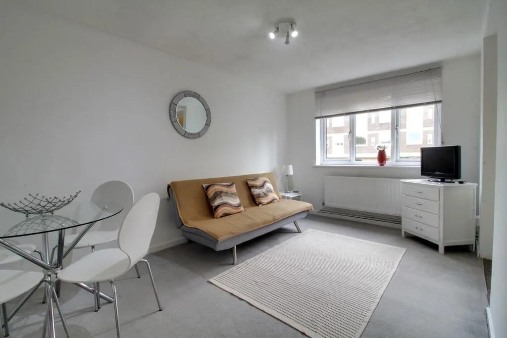 1 bedroom apartment for rent