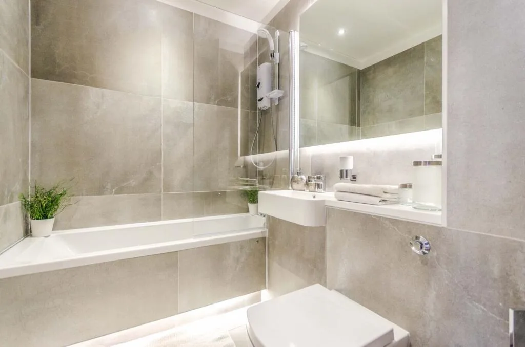 3 bedroom flat for rent