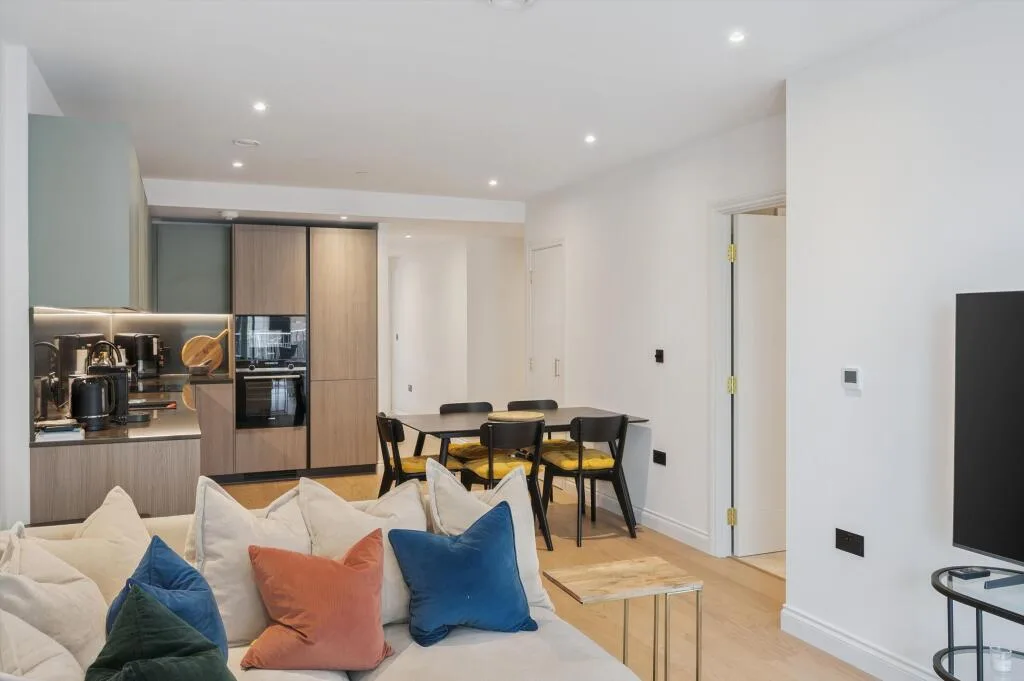 2 bedroom flat for rent