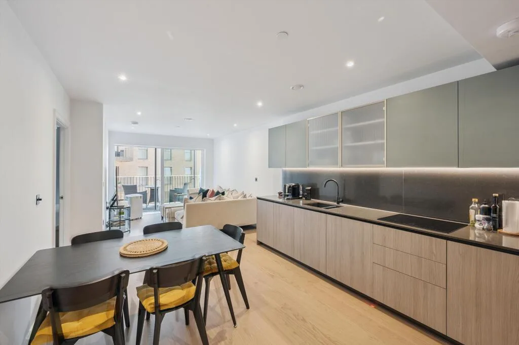 2 bedroom flat for rent