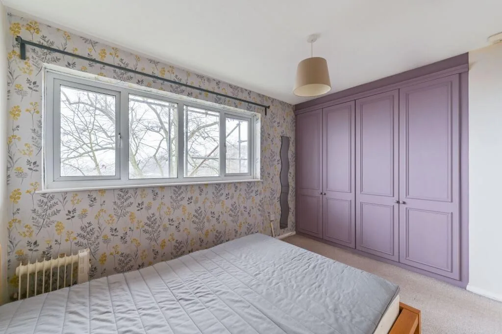 2 bedroom maisonette for rent