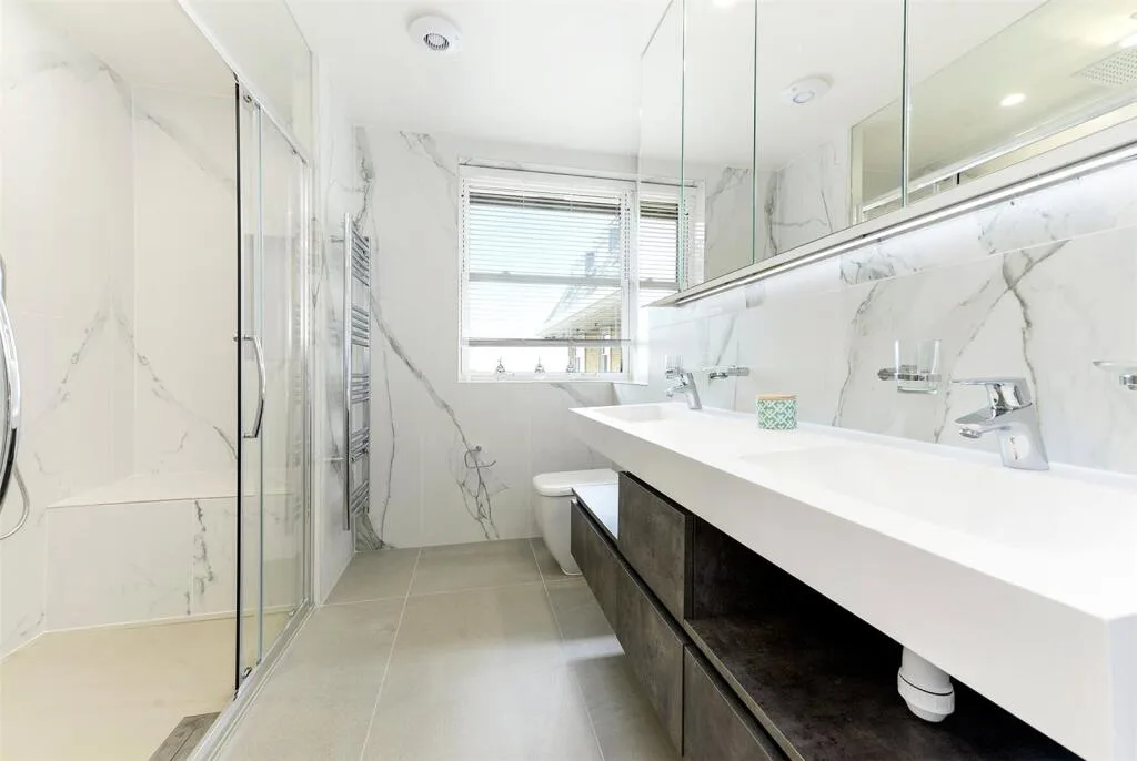 4 bedroom penthouse for rent