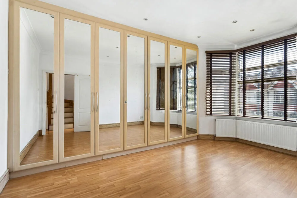 4 bedroom terraced house for rent