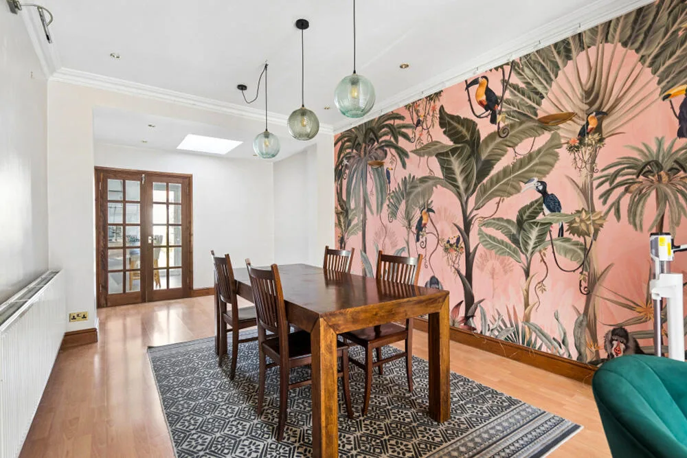 4 bedroom terraced house for rent
