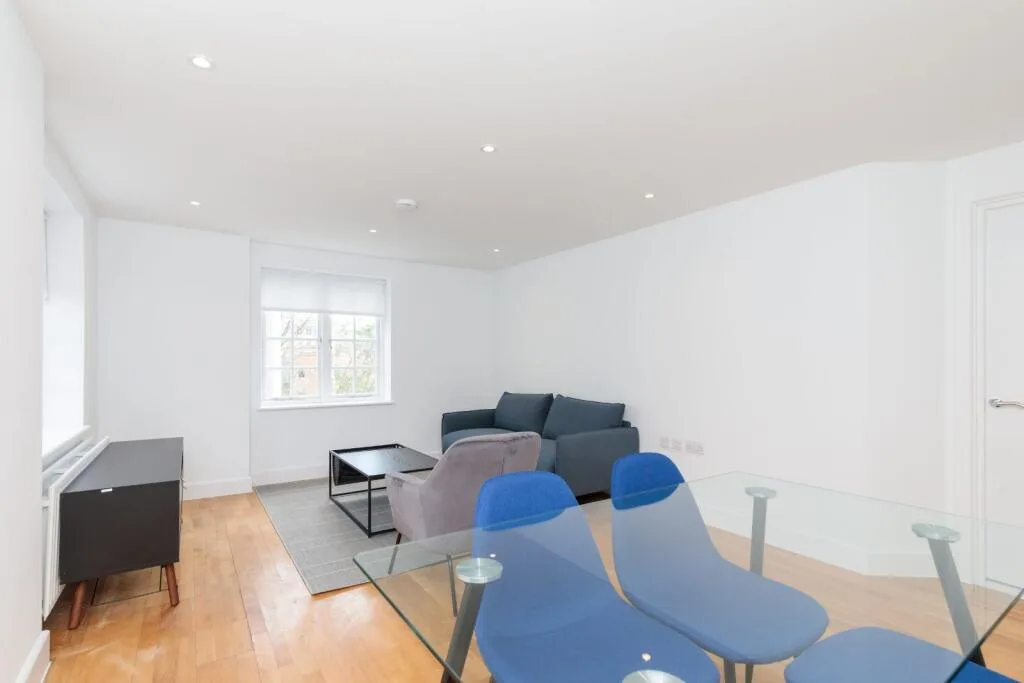 2 bedroom apartment for rent