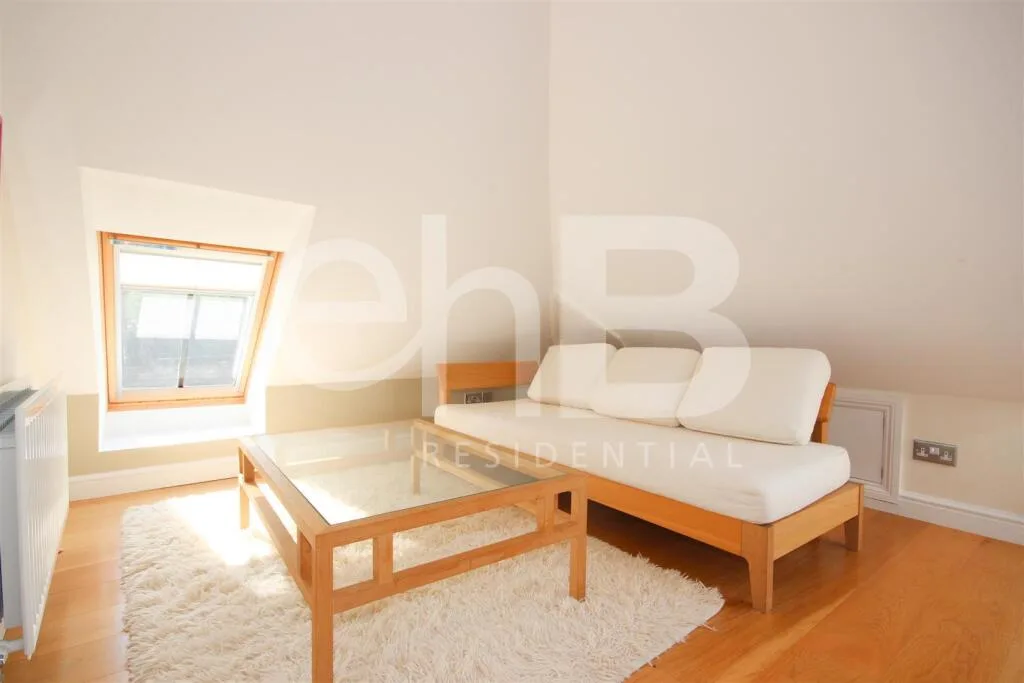 3 bedroom penthouse for rent