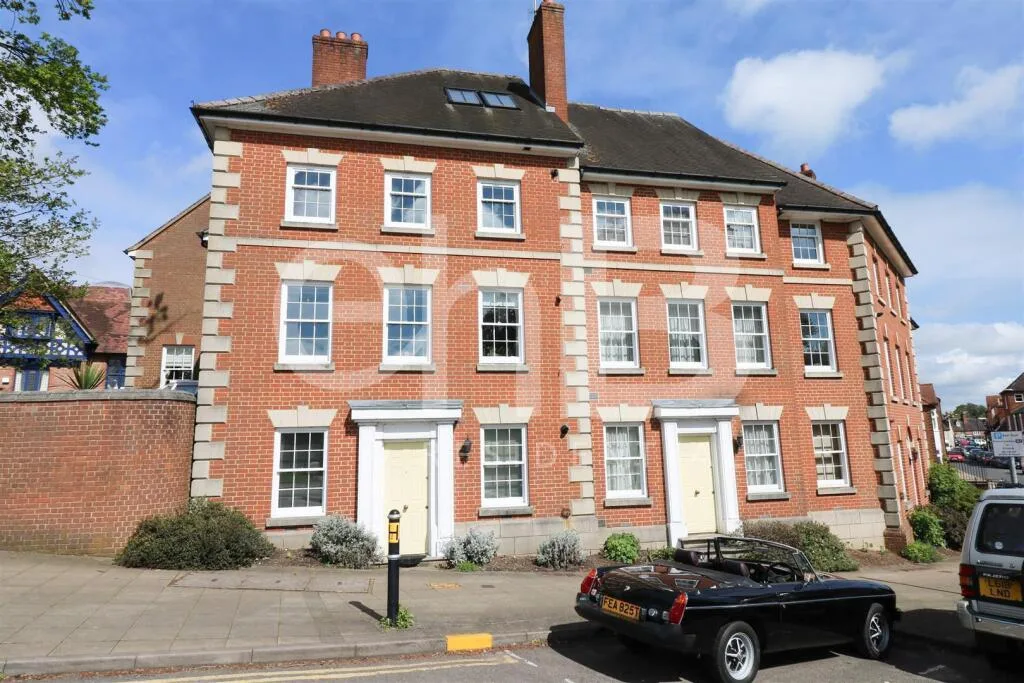 3 bedroom penthouse for rent
