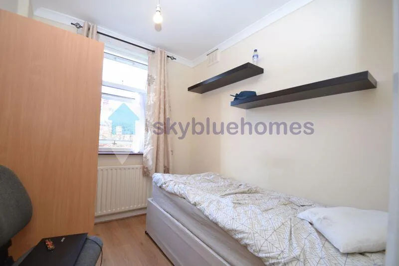 4 bedroom terraced house for rent