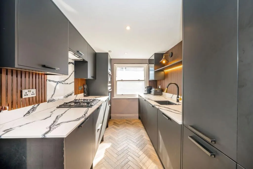 2 bedroom flat for rent